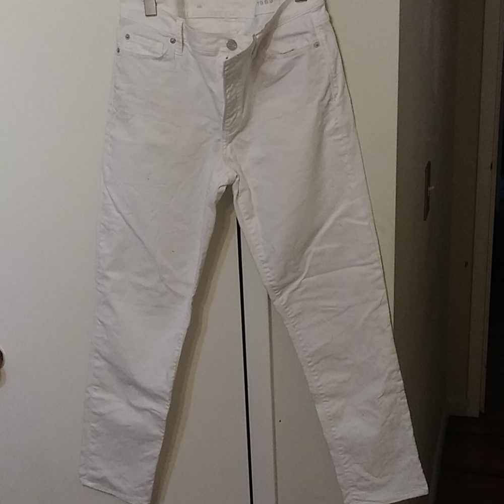 Gap white jeans